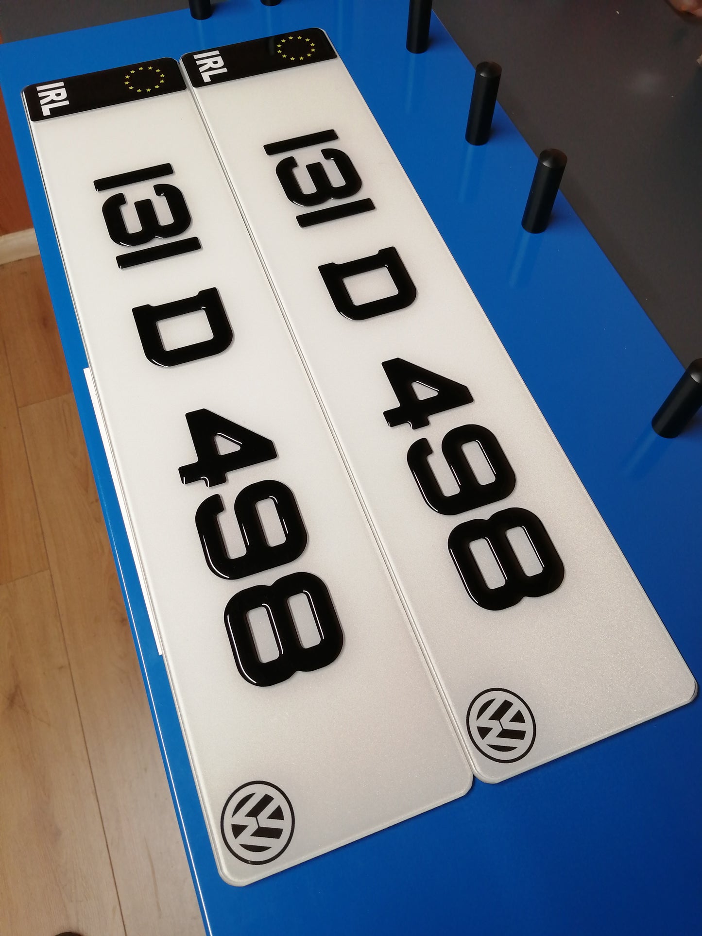 3D Gel Plates with VW logo